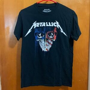 Metallica Concert T-Shirt.  Unisex size small 100% cotton